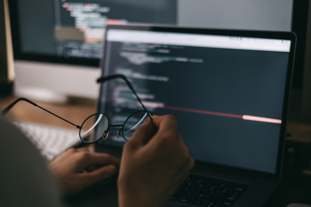 Contract testing w mikroserwisach – Pact, testy konsumenta i integracje